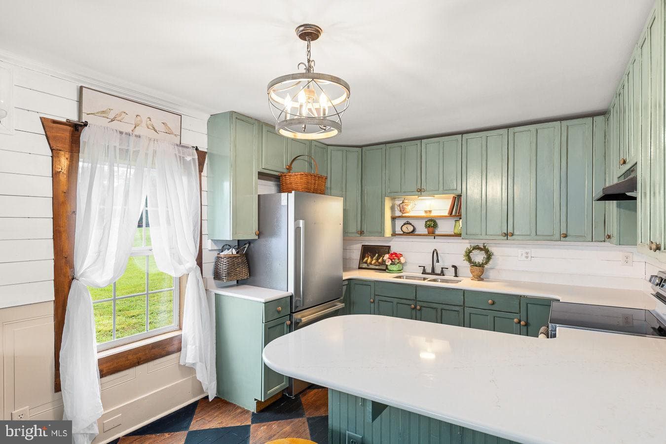 143 N Water Street photo 6