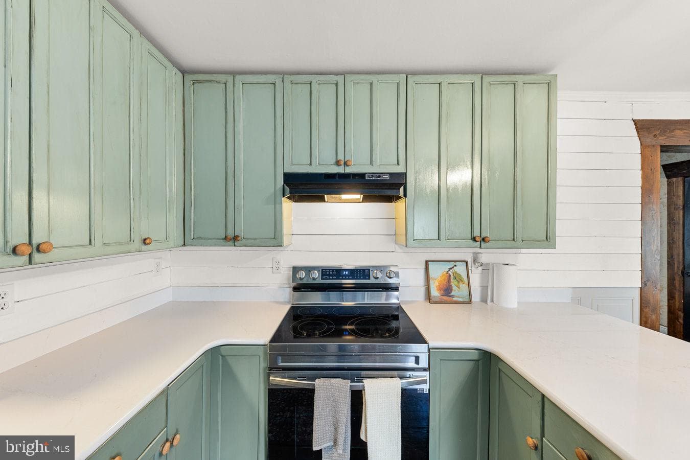 143 N Water Street photo 8