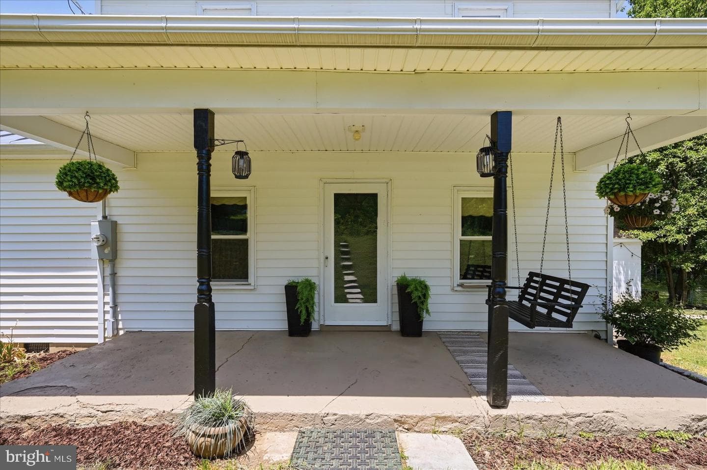 2391 Pine Woods Road photo 9