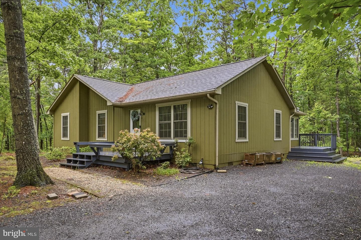 323 Palmer Road photo 3