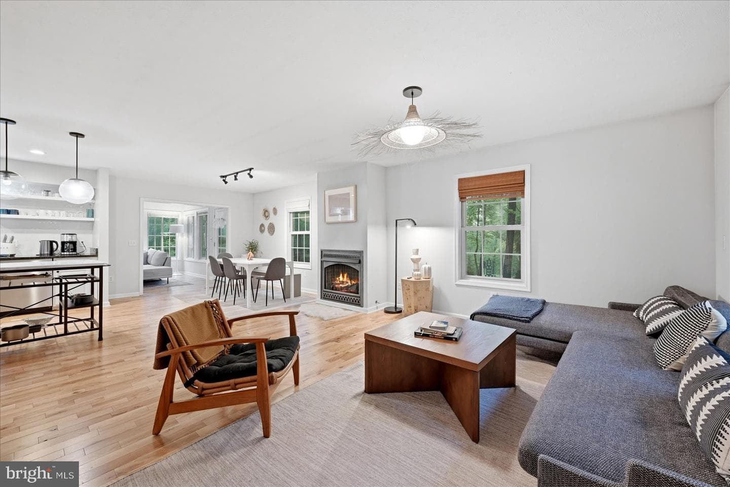 323 Palmer Road photo 9