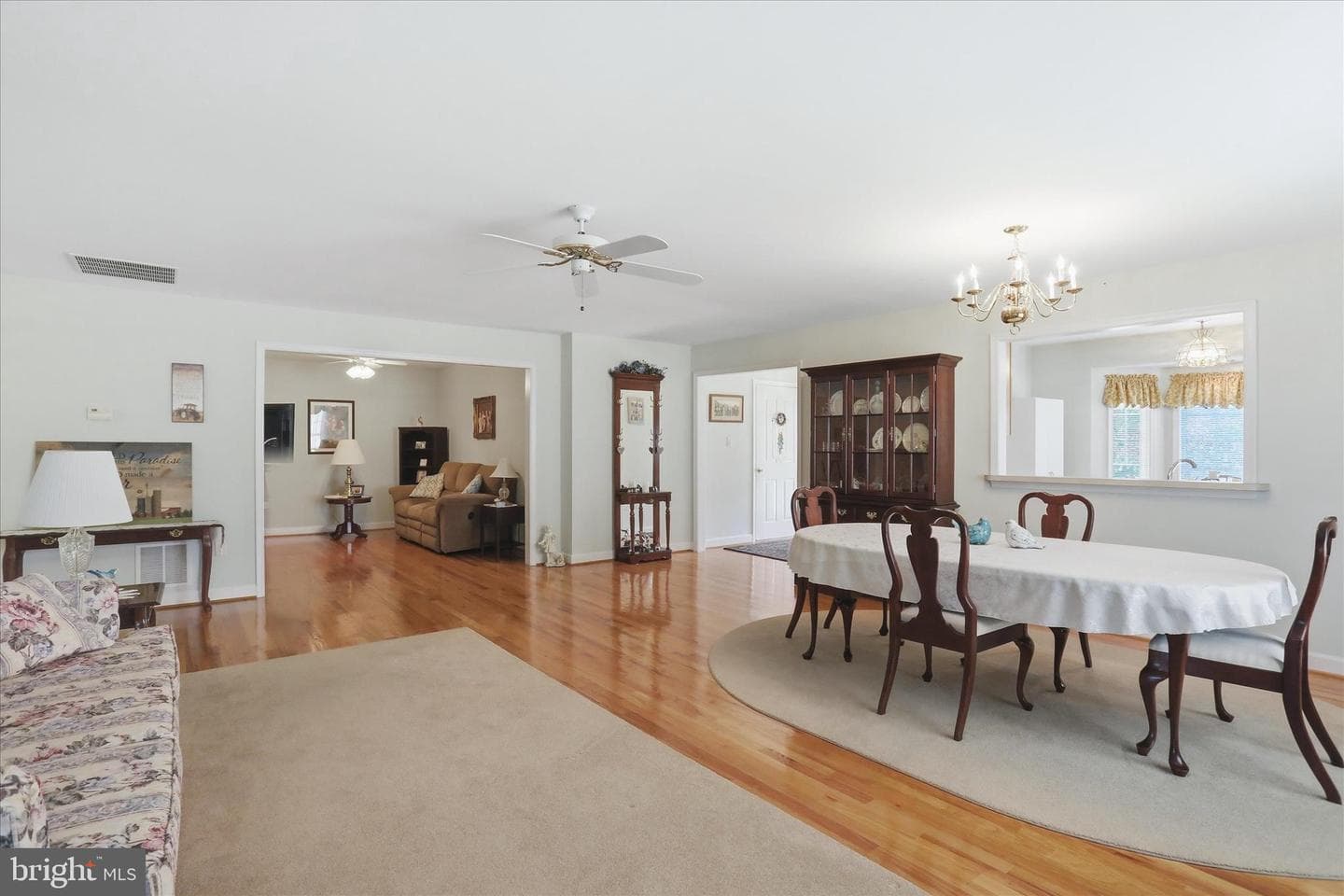 621 Kestrel Court photo 8