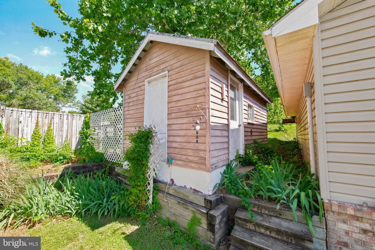 528 Stoney Creek Boulevard photo 34