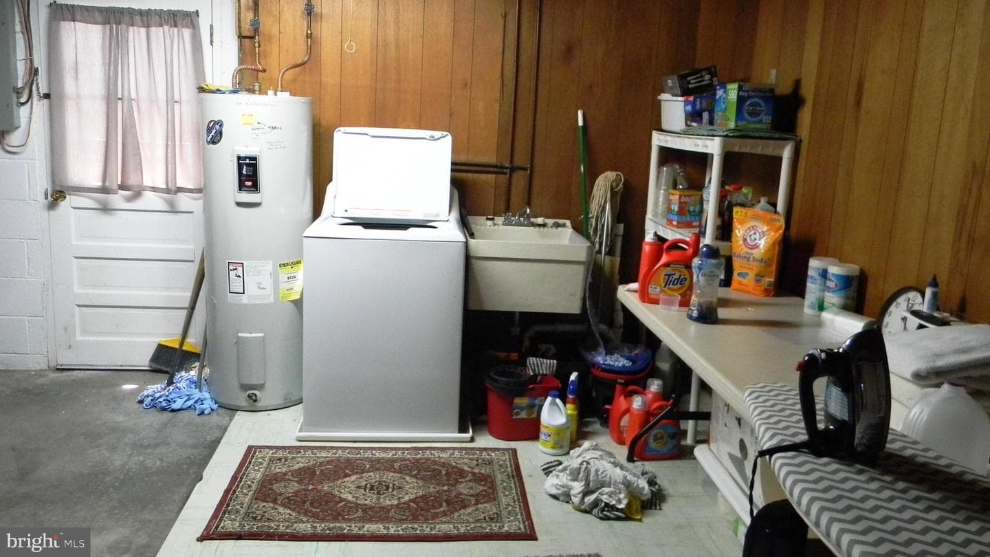 129 Apple Ave photo 28
