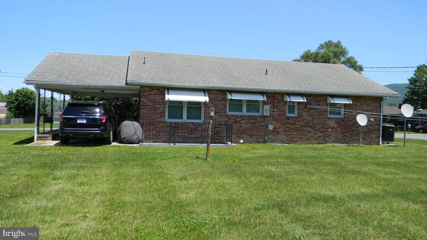 129 Apple Ave photo 37