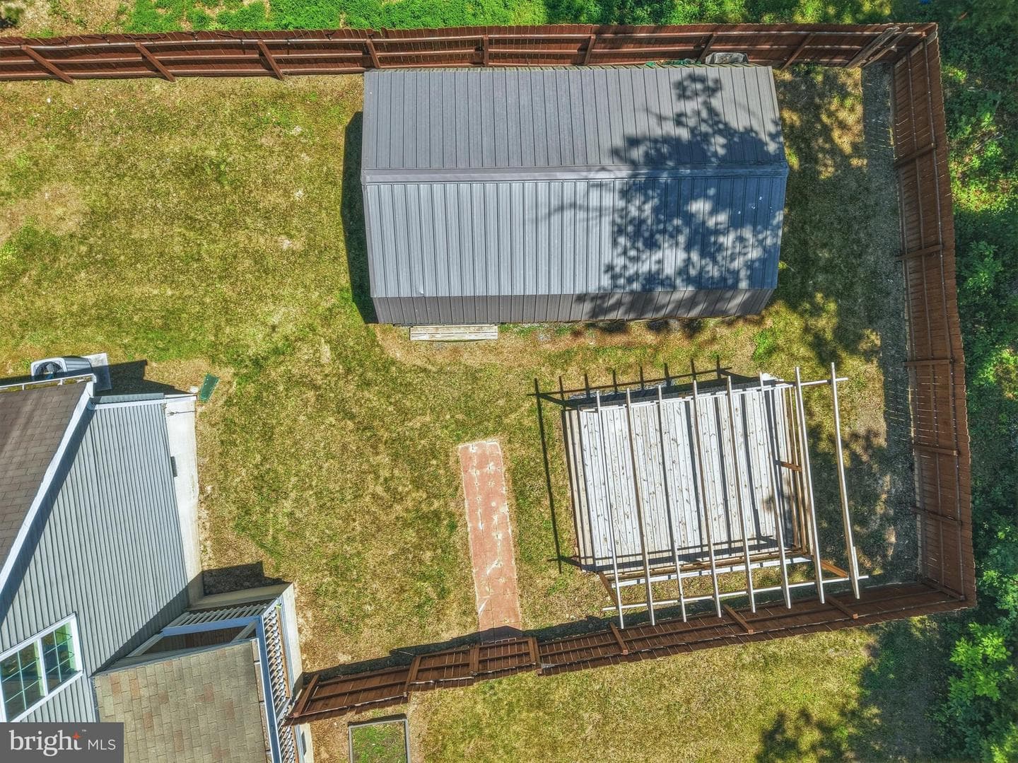 671 Willow Ln photo 8