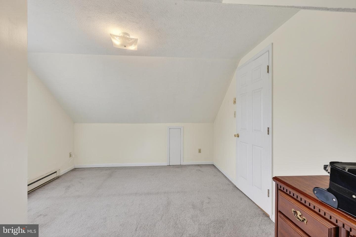 5821 Robin Street photo 11