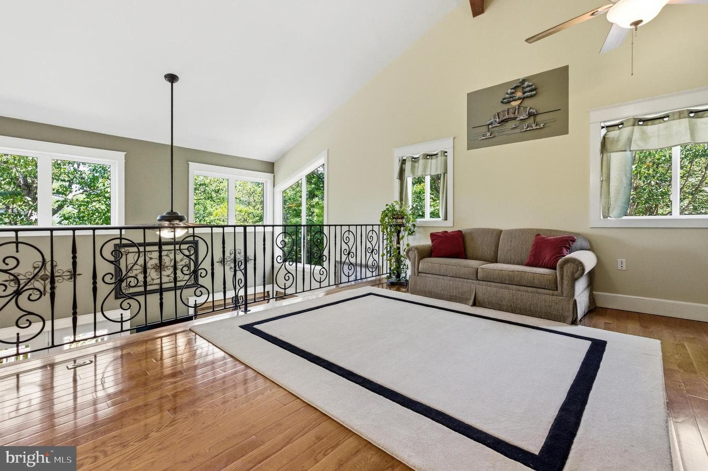 167 Williams Lane photo 22