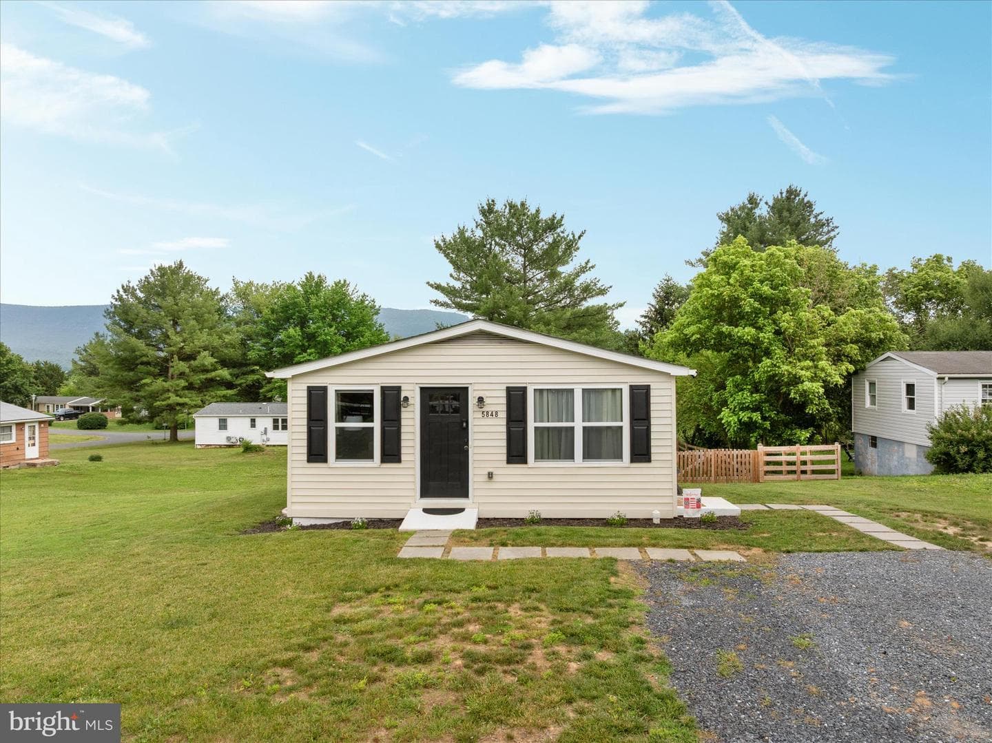 5848 Cardinal Street photo 29