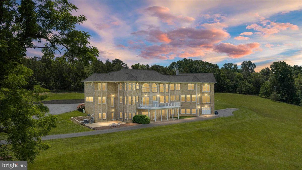 368 Ridge Hollow Road photo 1