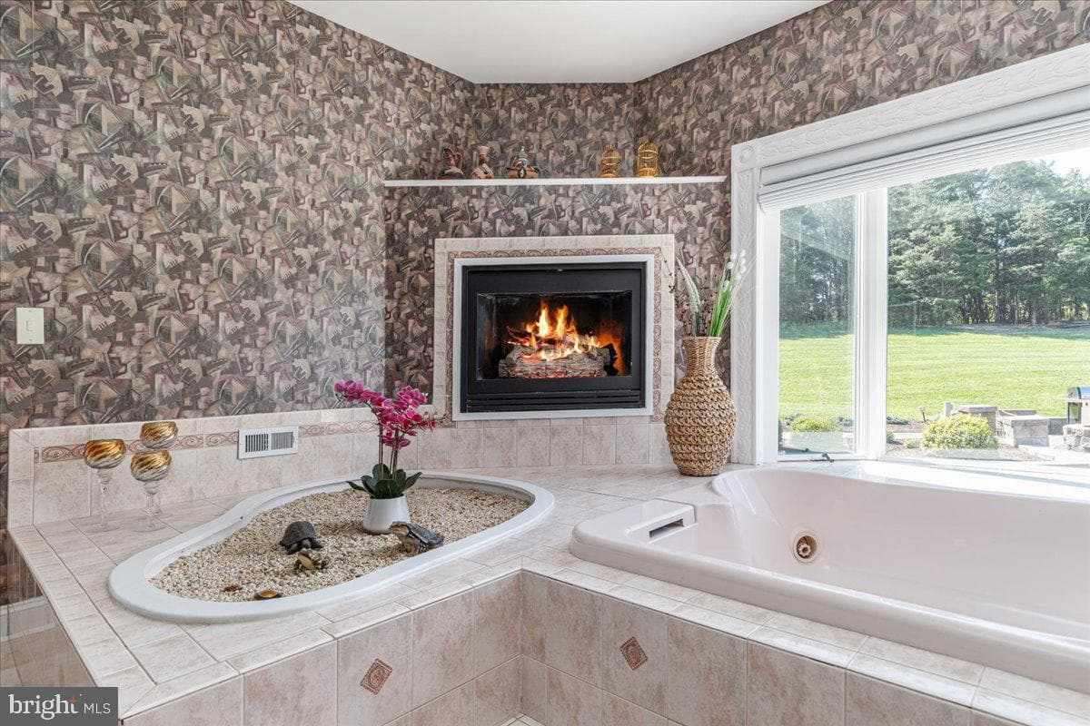368 Ridge Hollow Road photo 32