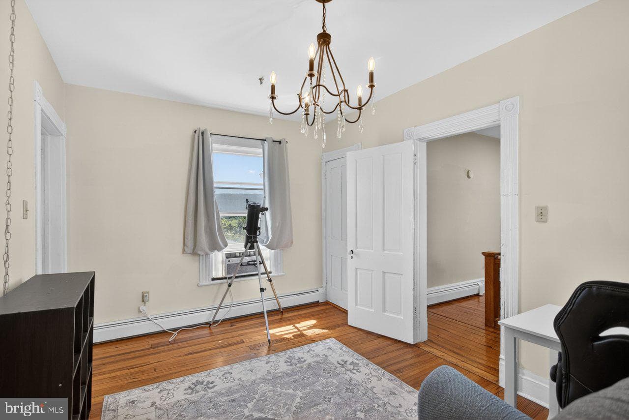 420 W Spring Street photo 42