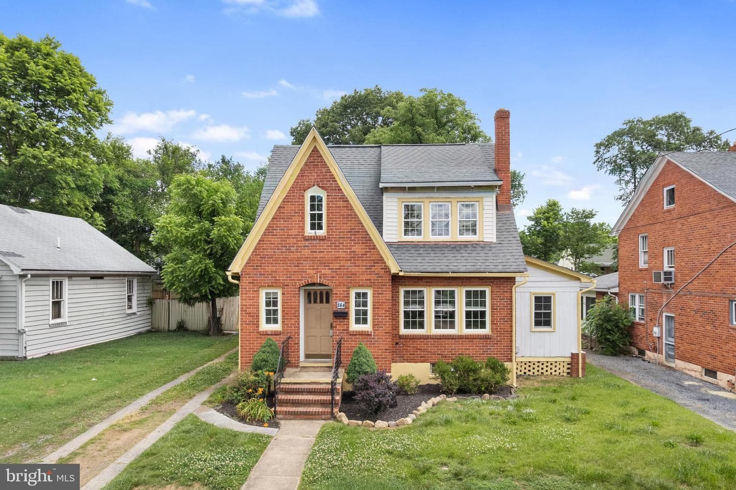 564 Orchard Street, Strasburg