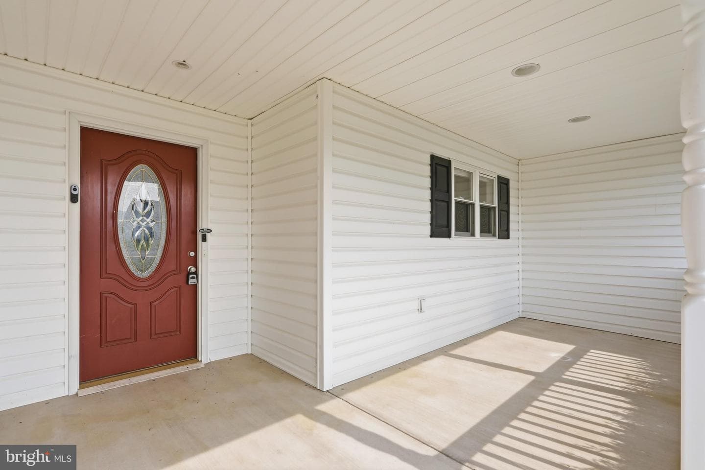 110 Summers Lane photo 38