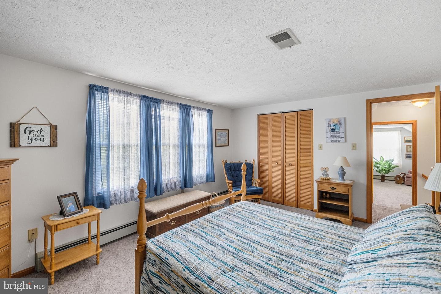 908 Jonathan Street photo 62