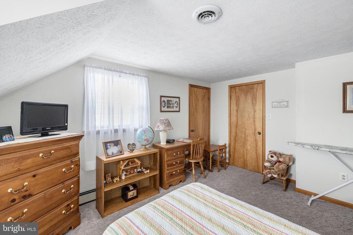 908 Jonathan Street photo 68