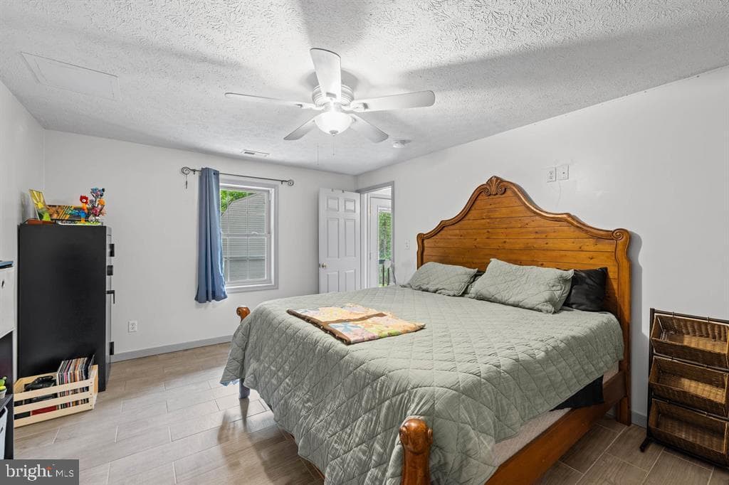 88 Pin Oak photo 60