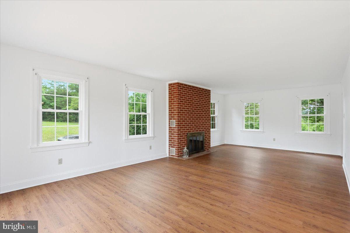2447 Headquarters Road photo 12