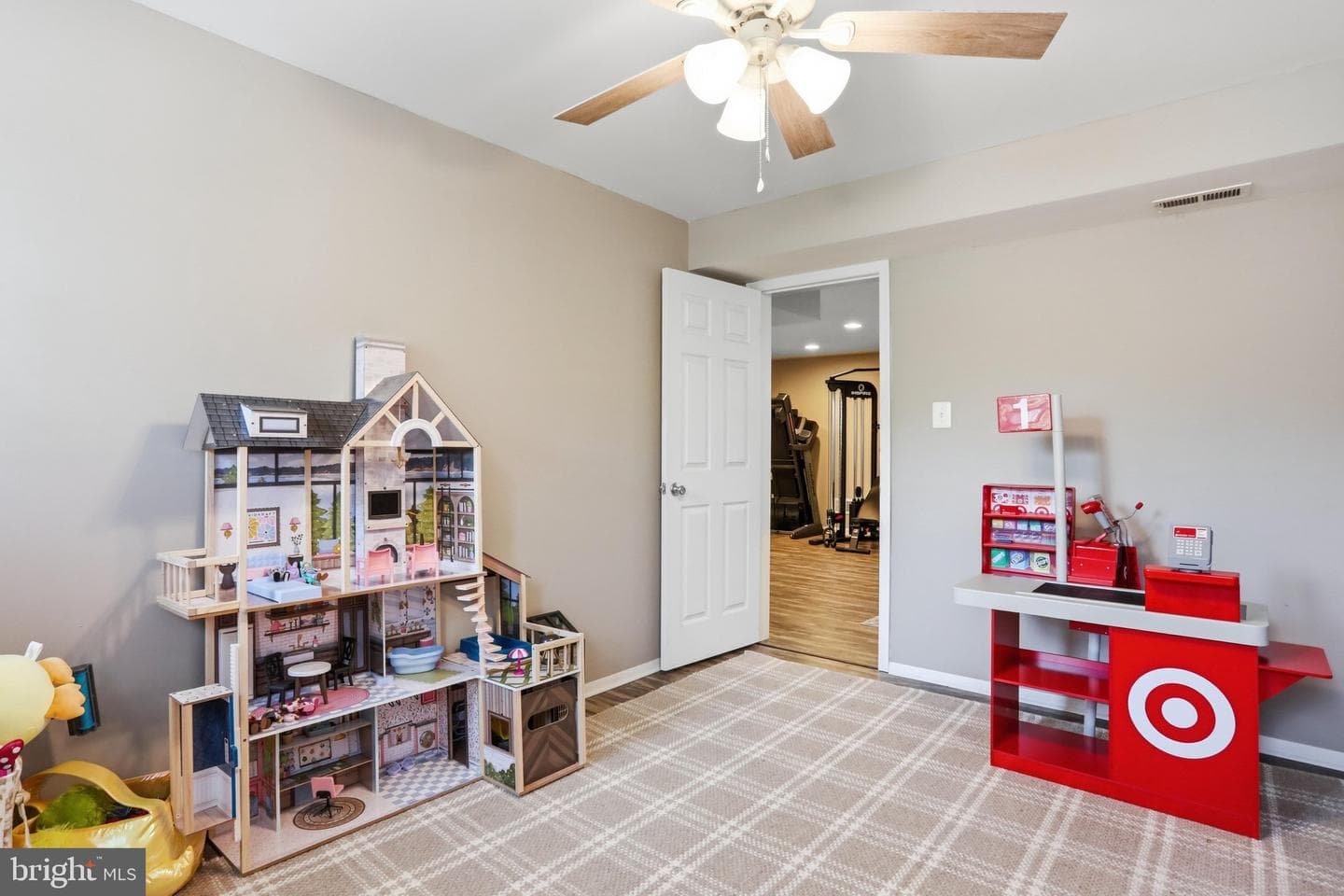 465 Meghann Drive photo 47