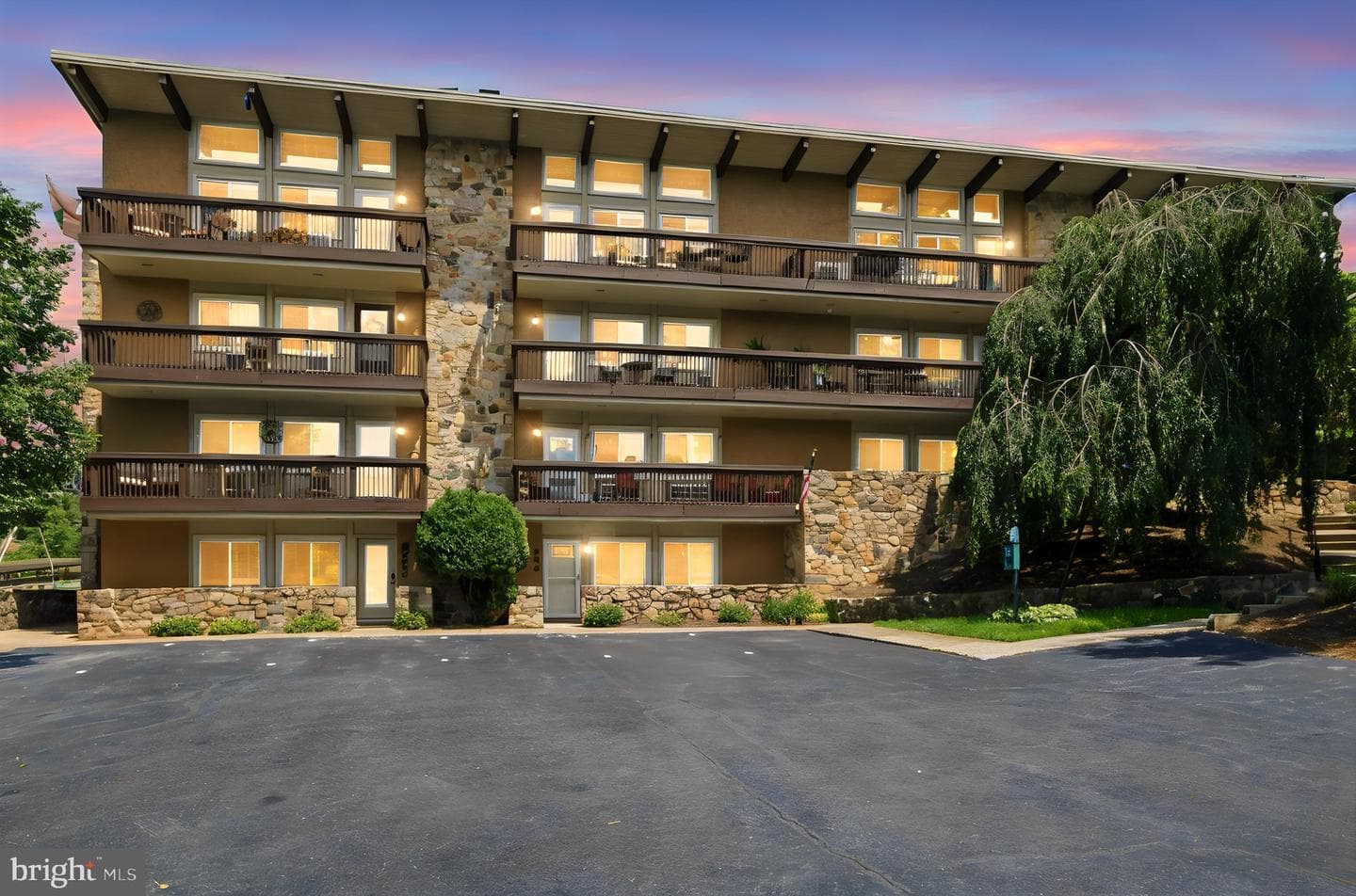 1836 Fairway Dr # 213, Basye