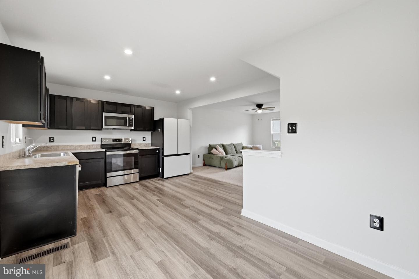 309 Williams Street photo 14