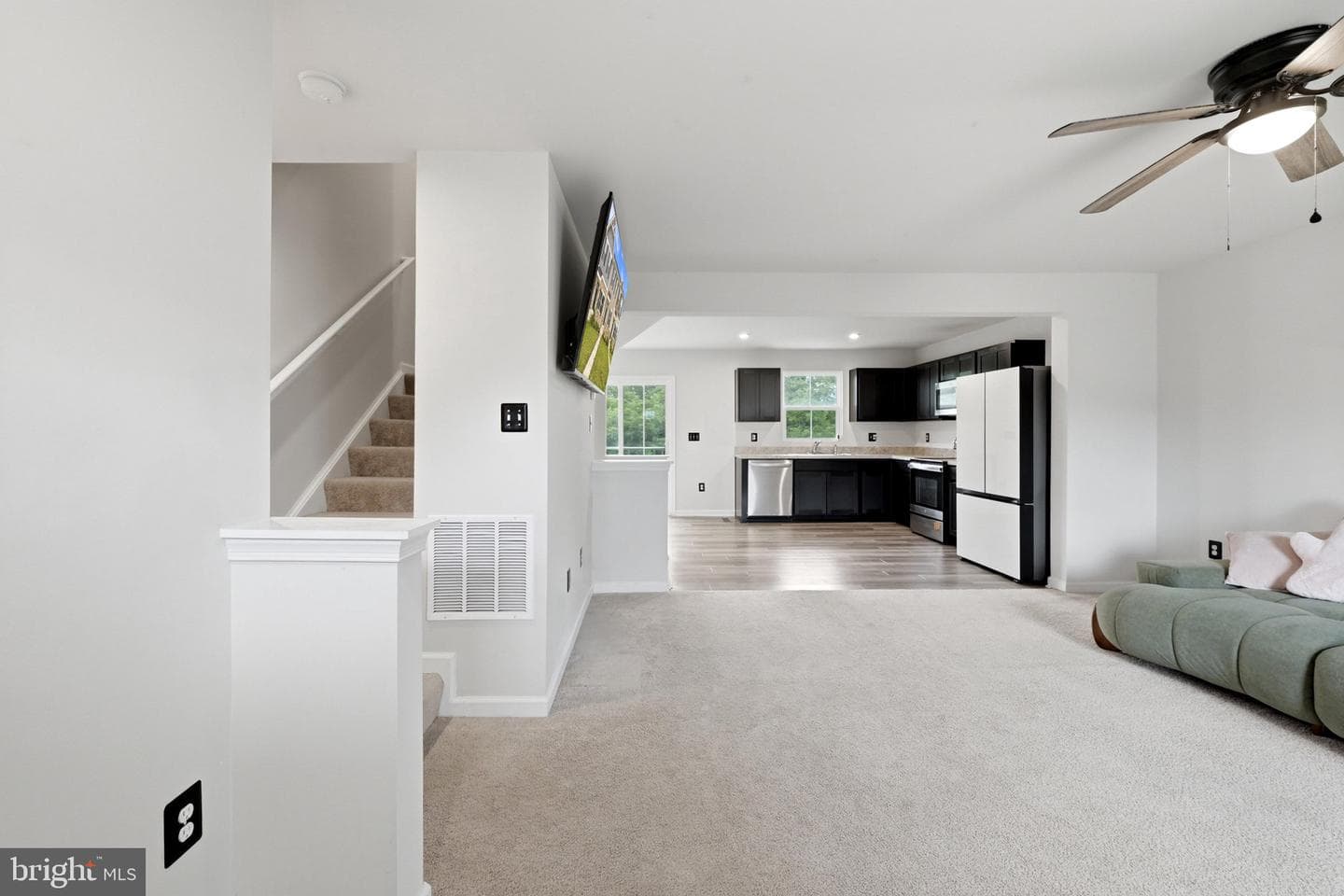 309 Williams Street photo 4