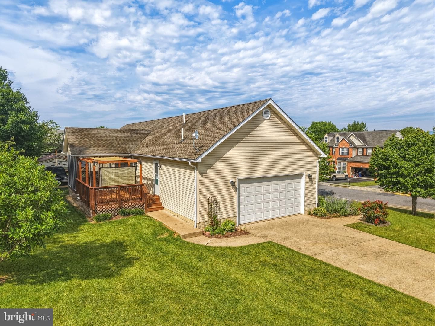 705 Stonecrest Drive photo 5