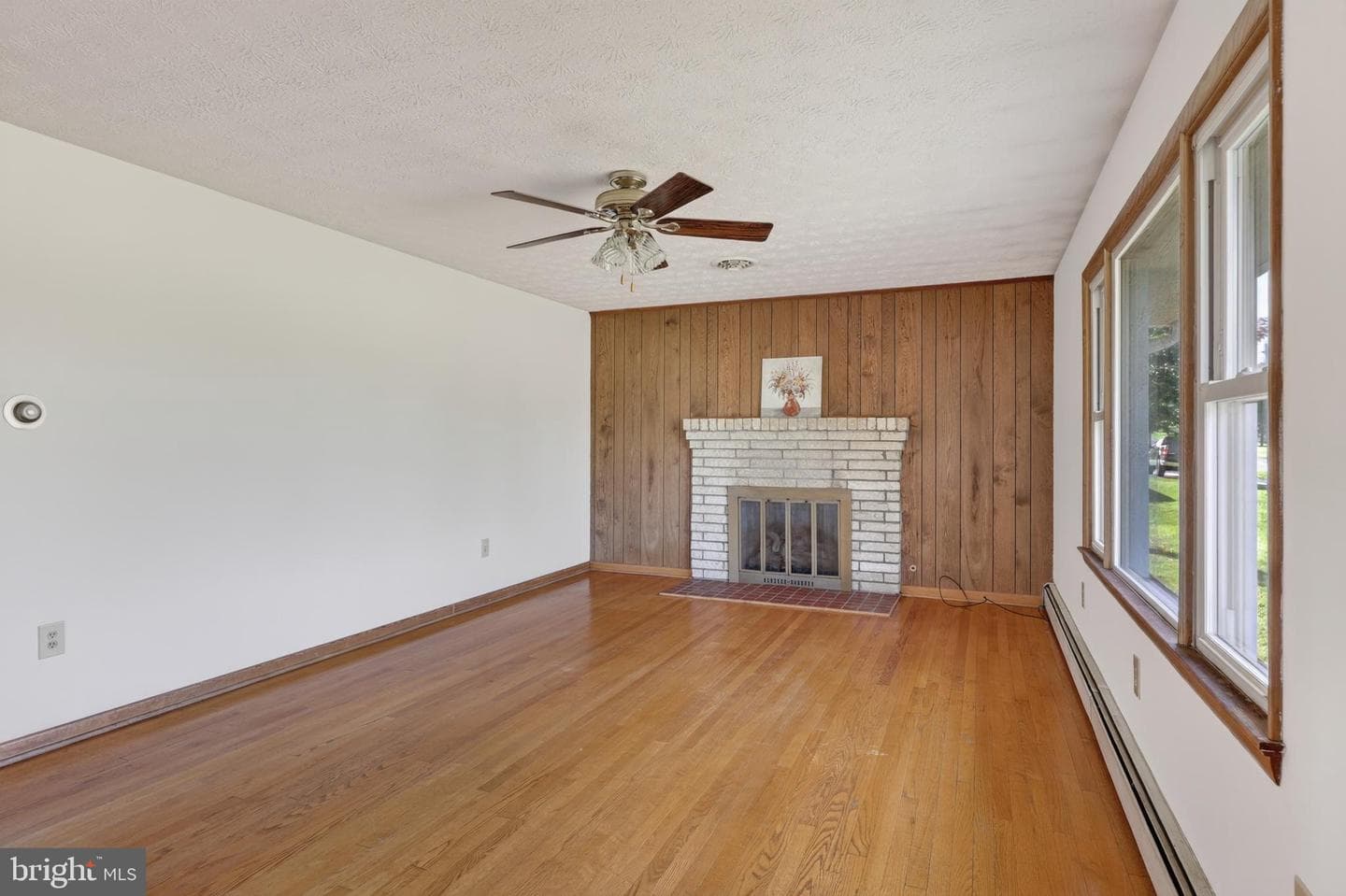 1638 Hahns photo 11