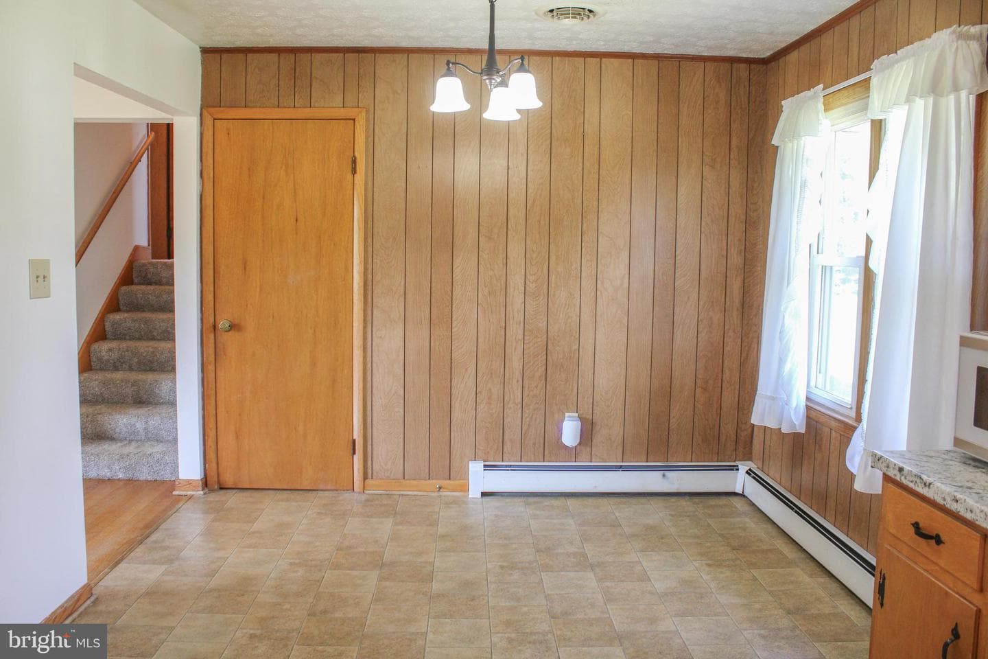 1638 Hahns photo 35