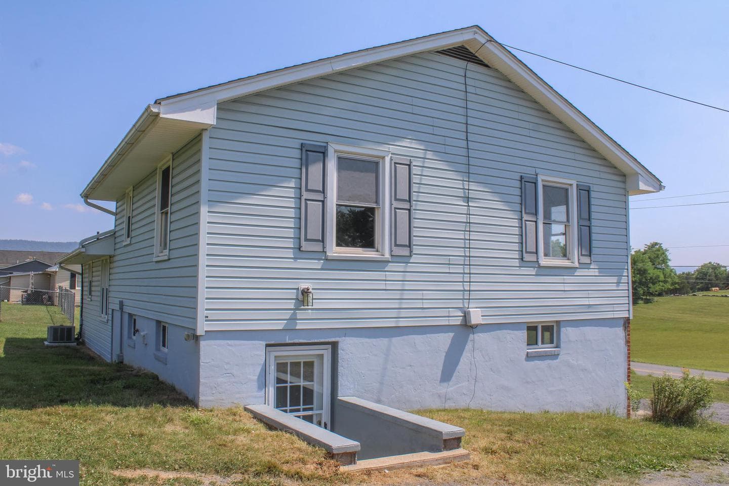 1638 Hahns photo 52