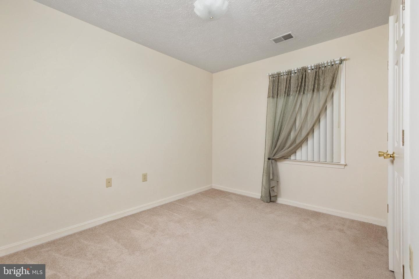 64 Tyler Circle #c-4 photo 22
