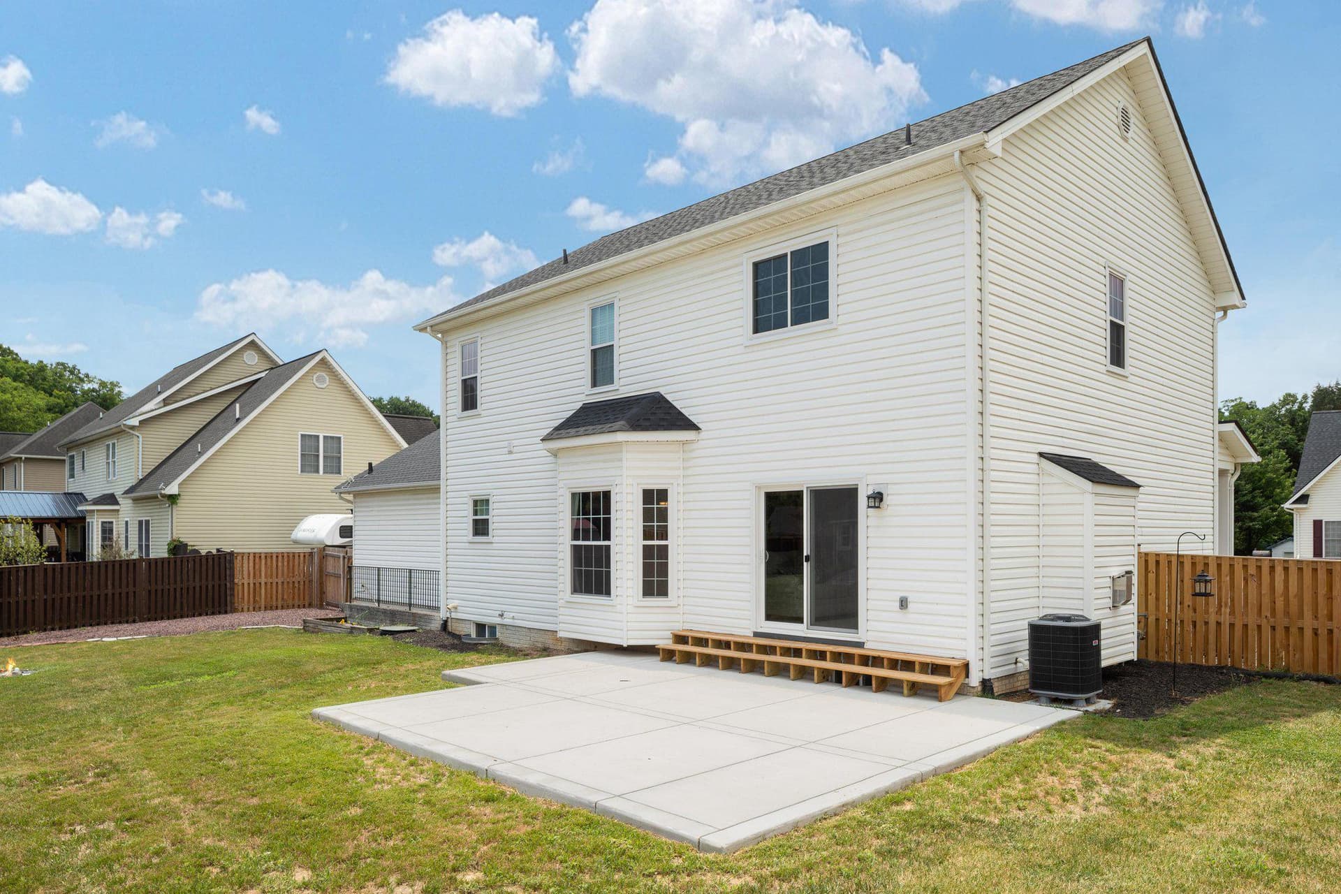 677 Dellinger Drive photo 35
