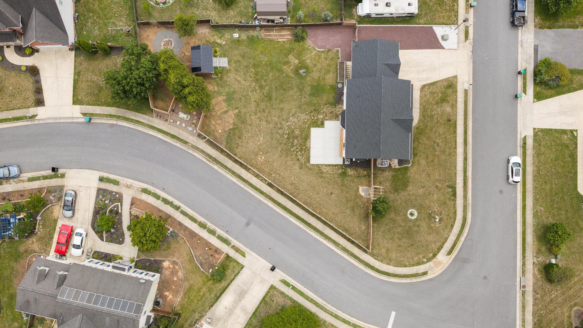 677 Dellinger Drive photo 48