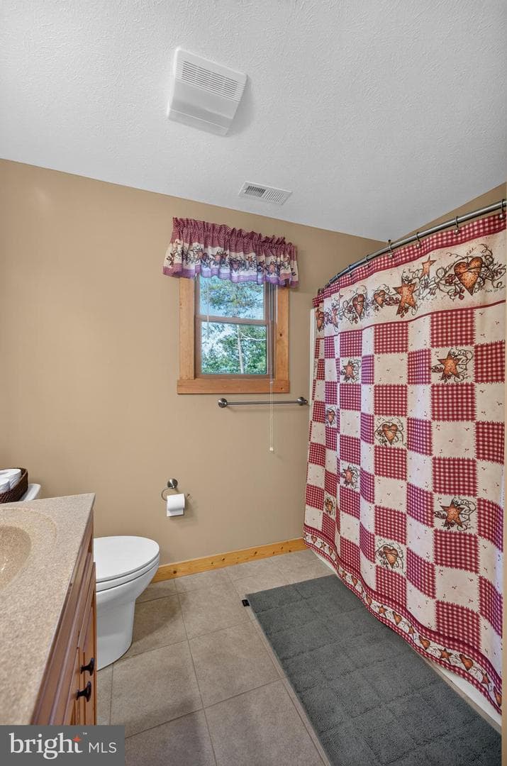14 Vickie Way photo 40