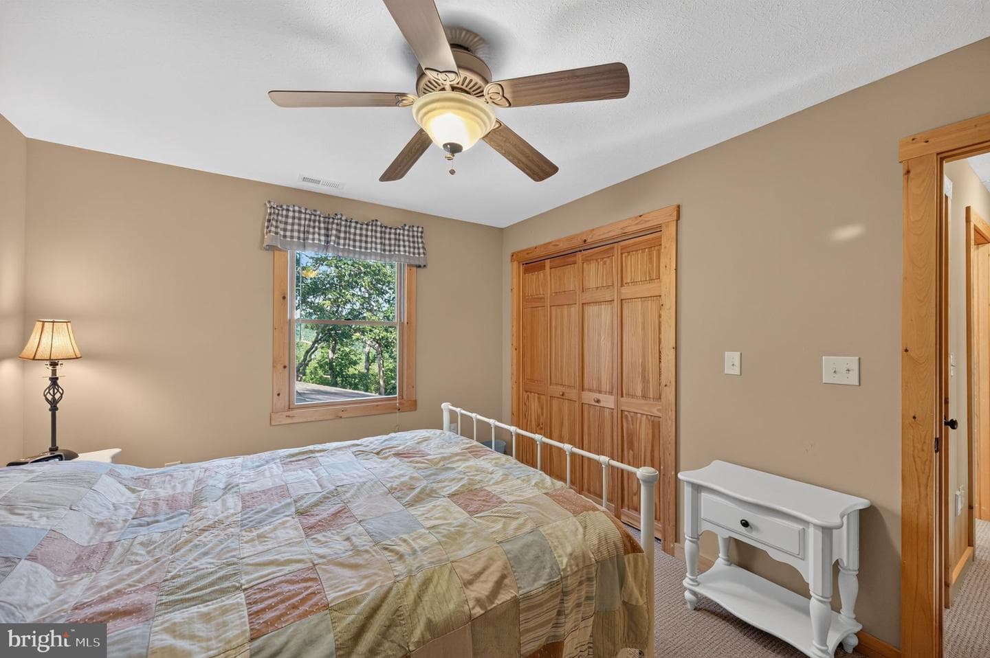 14 Vickie Way photo 43
