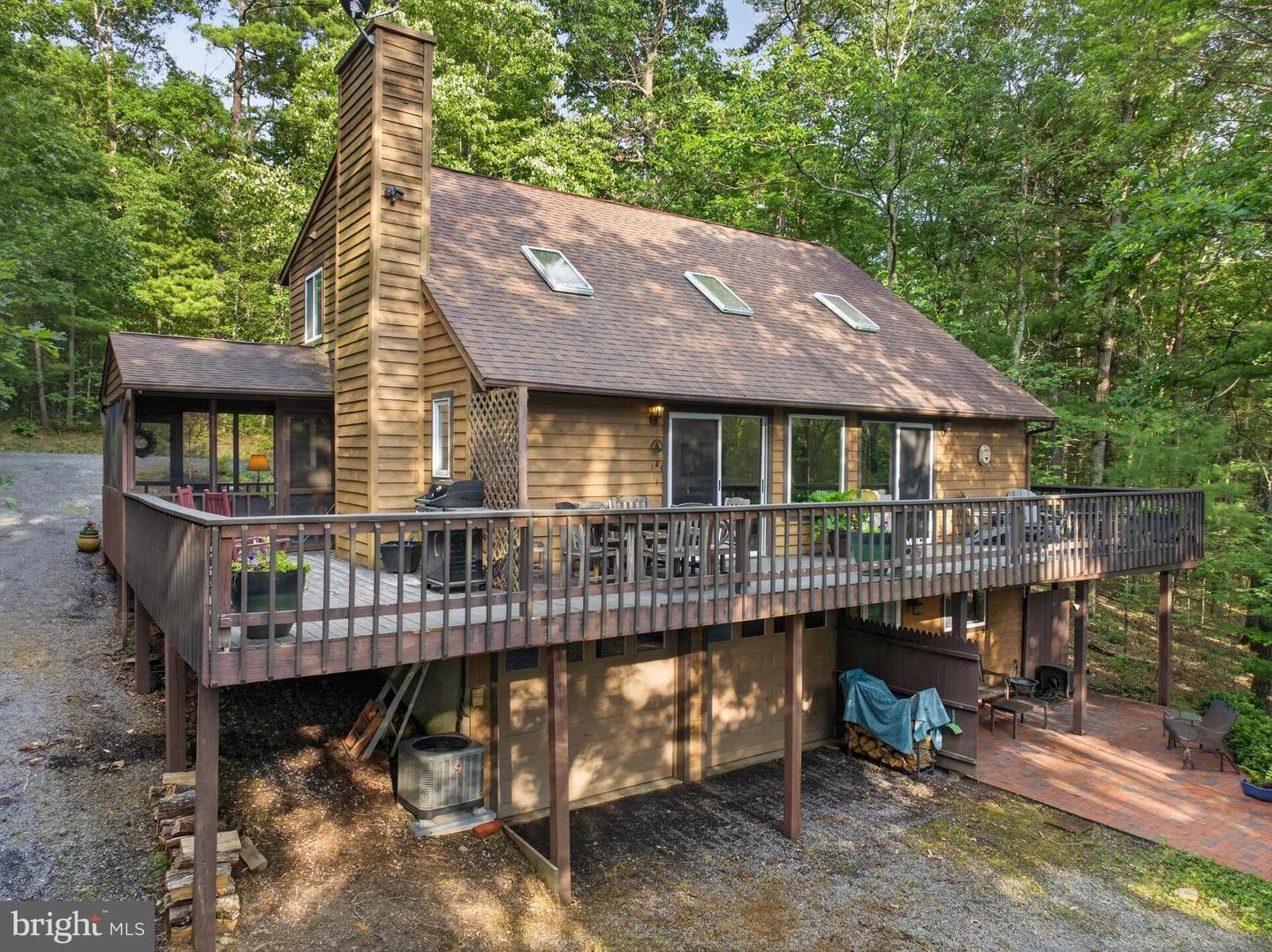 155 Beech photo 10