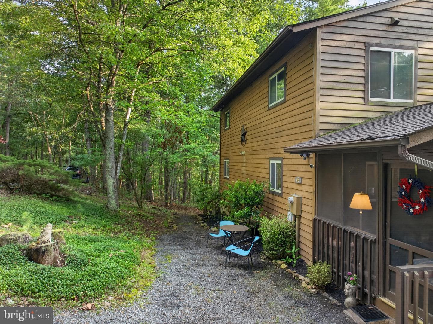 155 Beech photo 11