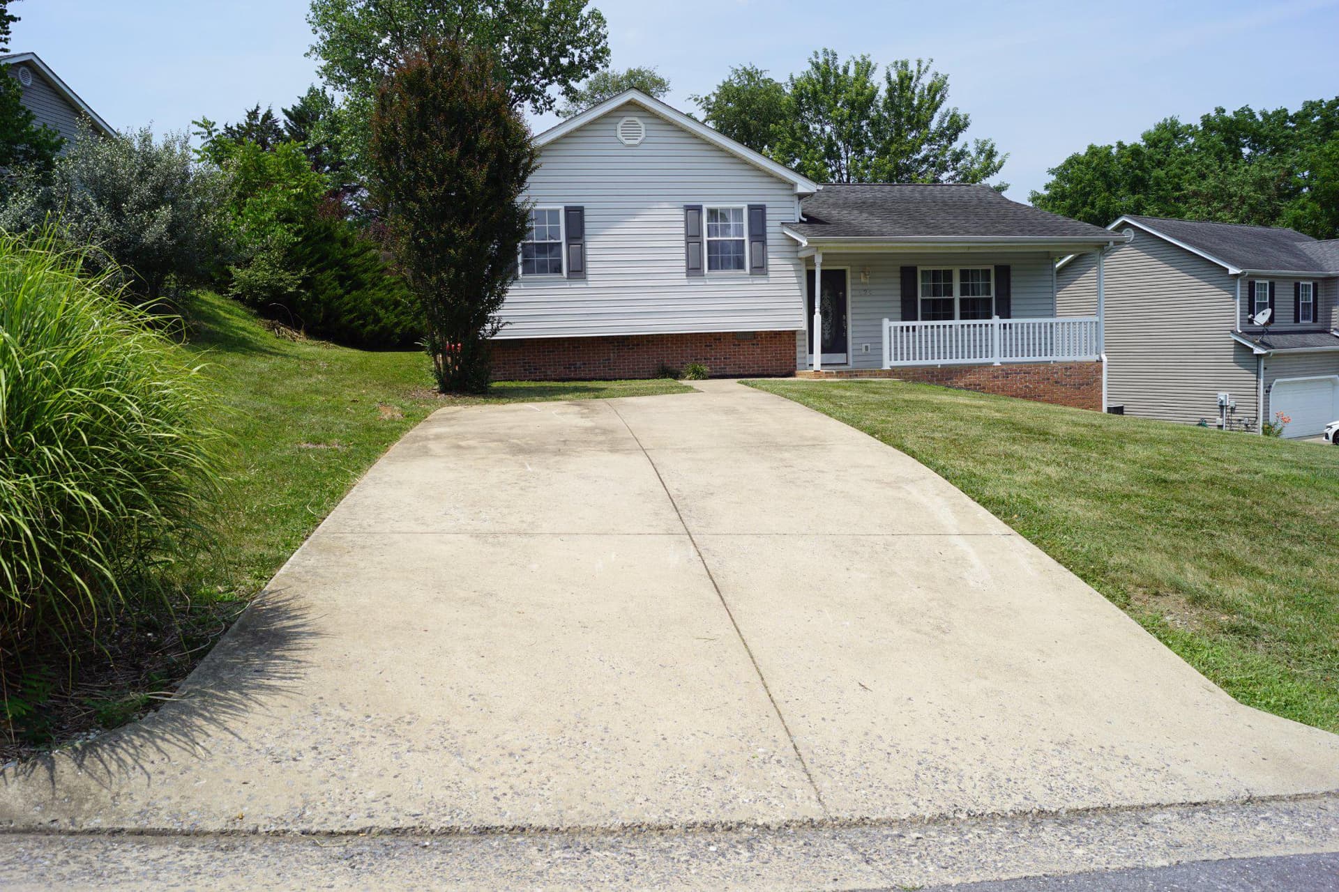 424 Meghann Drive photo 20
