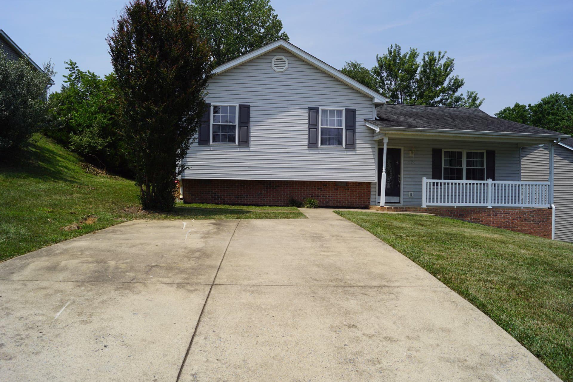 424 Meghann Drive photo 22