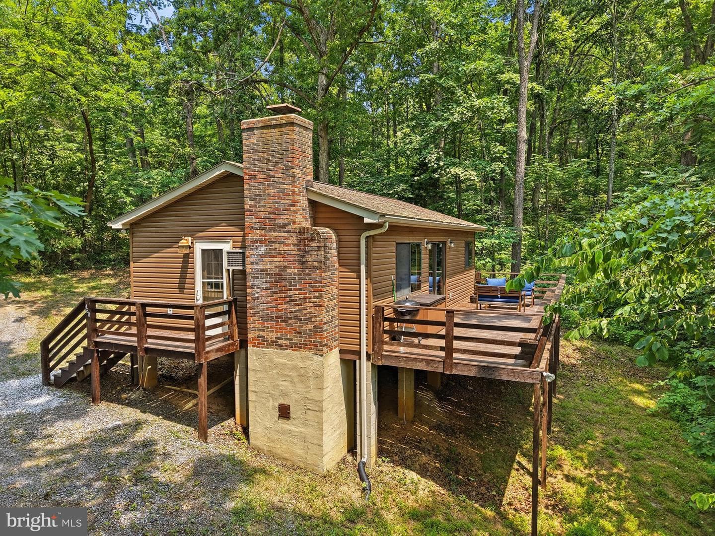 460 Hilltop Lane photo 5