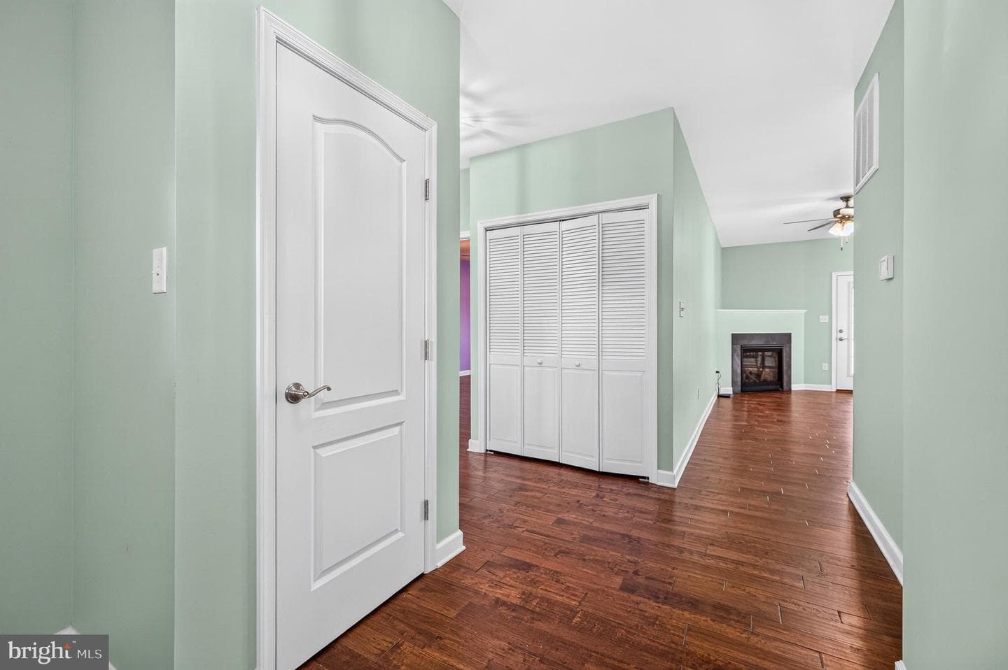 204 Grafton Court photo 28
