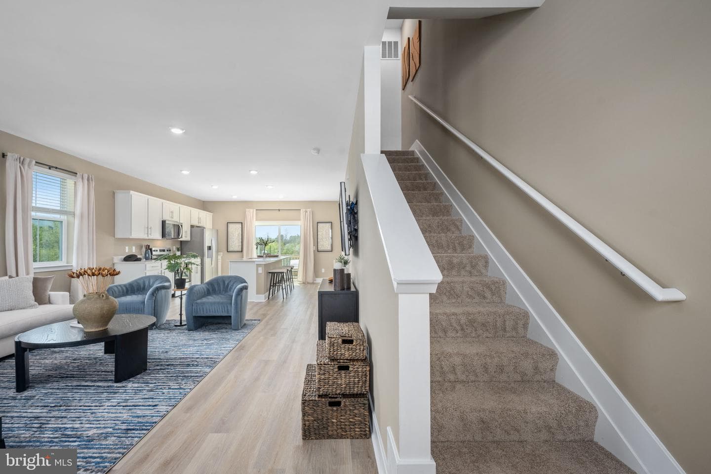 460 Sophie Street photo 21