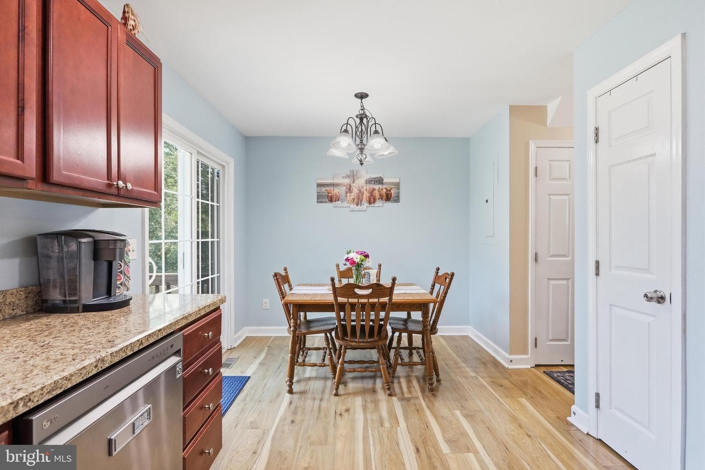 177 S Loudoun Street photo 17