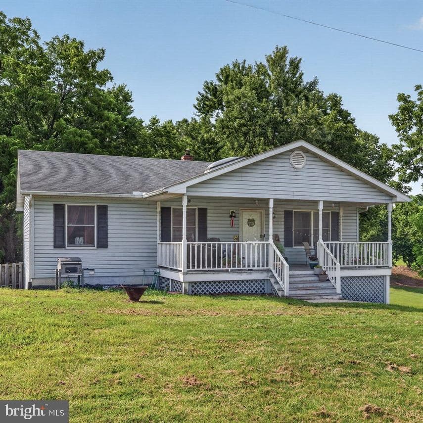 10727 Old Valley Pike, Mount Jackson