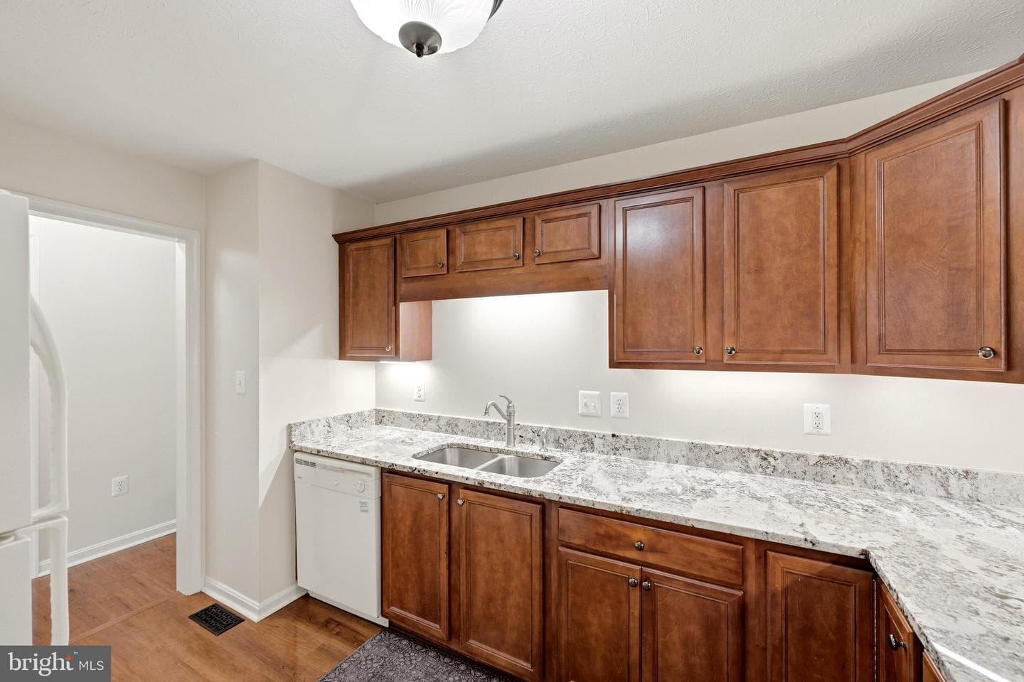 172 Founders Way photo 15