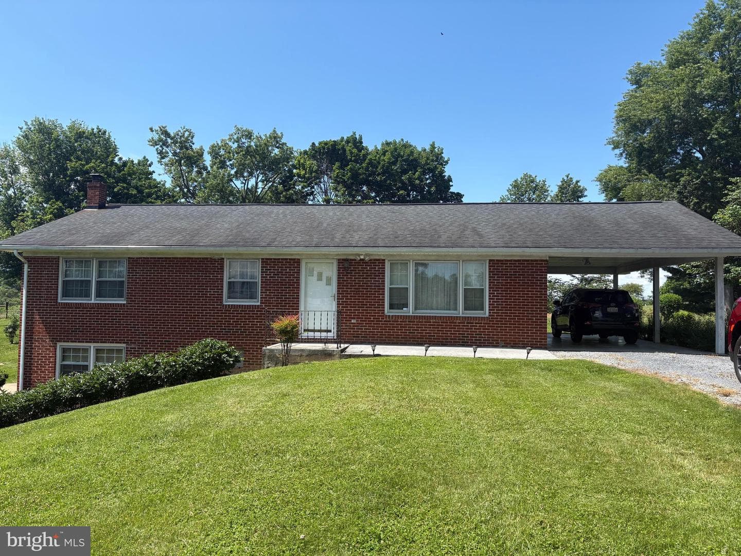 538 Mill Road photo 1