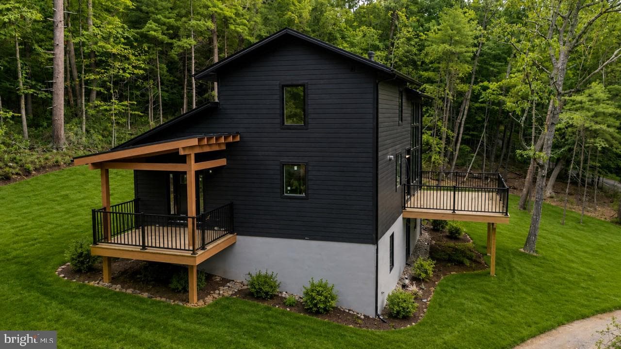 149 Dooley Drive photo 1