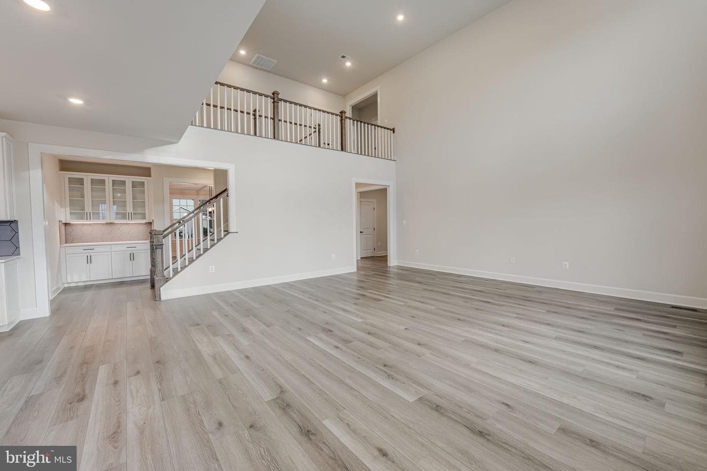 11912 Beamer Drive photo 19