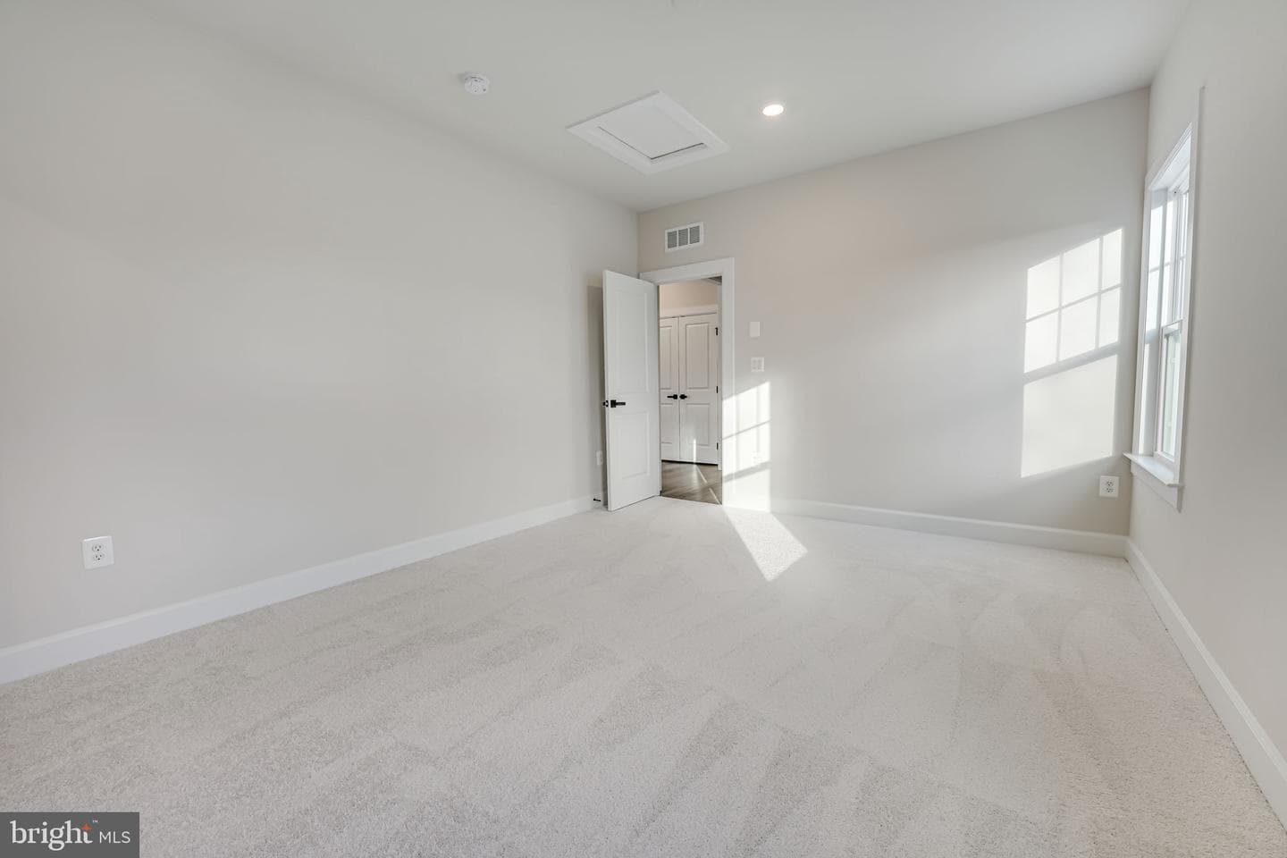 11912 Beamer Drive photo 43
