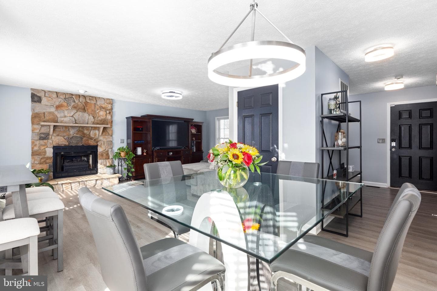 6002 Sunny Meadows Drive photo 11